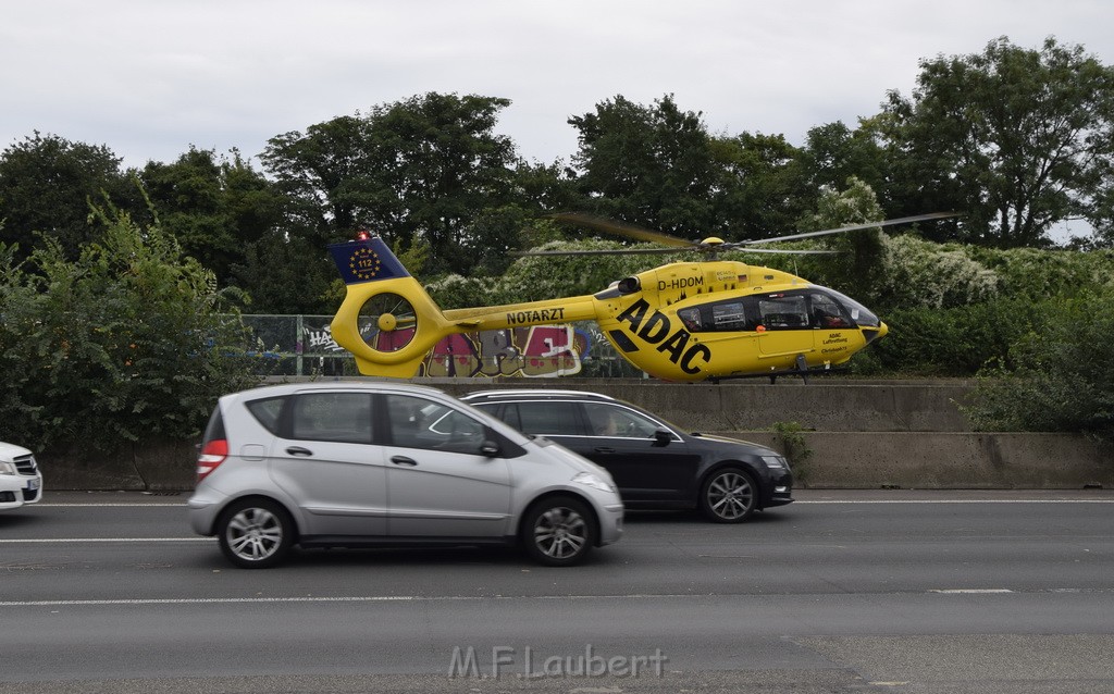 VU Kradfahrer gestuerzt A 4 Rich Olpe Rodenkirchener Bruecke P13.JPG - Miklos Laubert